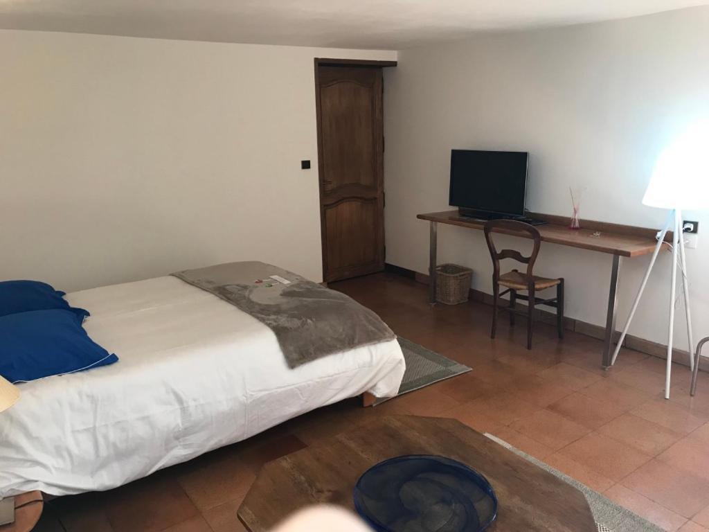 La Villa Du Rhone Miribel  Bagian luar foto